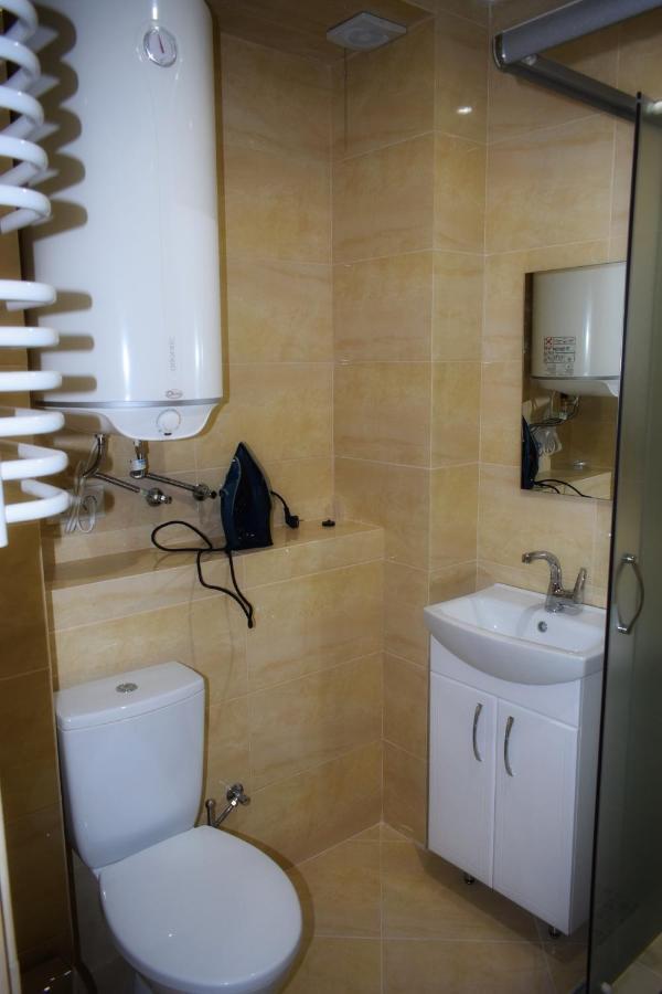Apartments Provence Chernivtsi Bagian luar foto